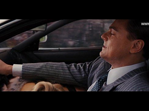 Loira margot robbie nua dando para o amante